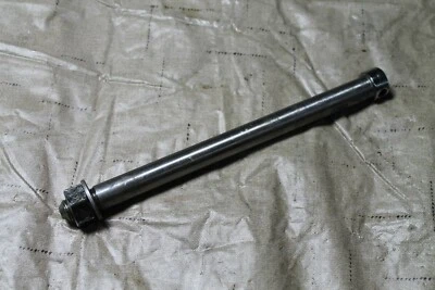 Задняя ось 1968 Honda CL175 42301-235-000 - Изображение 1 из 3