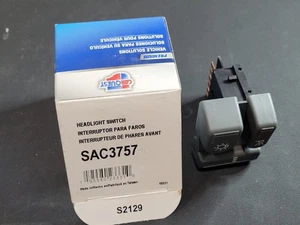 Carquest SAC3757 Headlight Switch - Picture 1 of 5