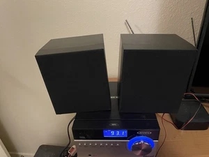 Jensen JBS-200 Bluetooth CD Music Stereo Bookshelf w/ AM/FM Receiver & Remote - Picture 1 of 3