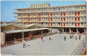 MARRIOTT MOTOR HOTEL Washington, DC Ice Skating Rink 1950s Vintage Postcard - Picture 1 of 2