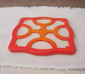 Vintage 1950s Descoware Enamel Cast Iron Trivet Flame Orange Belgium MCM #US24 - Picture 1 of 7