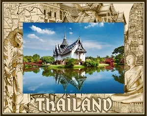 Marco de madera grabado láser Tailandia paisaje (5 x 7) - Imagen 1 de 2