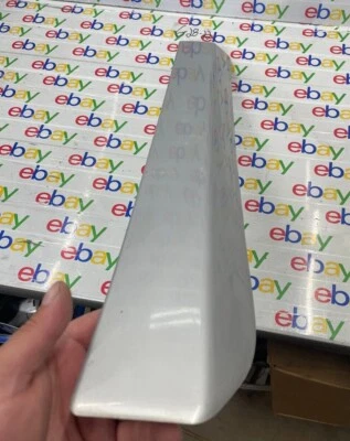 06-09 MITSUBISHI RAIDER PUERTA DELANTERA DERECHA MOLDURA PASAJEROS OEM PLATA PSB Foto 1 de 4