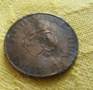 GM GENERAL MOTORS COIN 1908 1954 BUILDS FIRST 50 MILLION CARS FISHER BODY FLINT - Picture 1 of 12