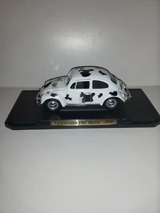 Volkswagen Beetle 1:18 - Picture 1 of 6