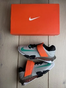 Nike Savaleos Gewichtheberschuhe Grau Grün Sneaker UK 4 EU 35 Neu mit Karton - Bild 1 von 8