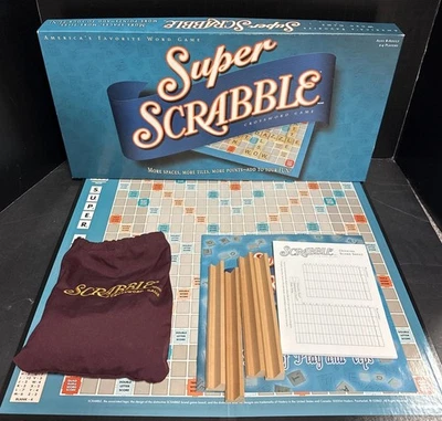 Juego de crucigramas Super Scrabble 200 azulejos de madera Word Hasbro 2004 100% completo Foto 1 de 4