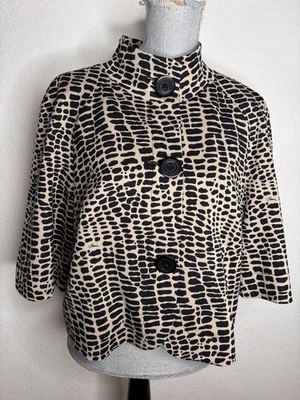 Jaqueta Blazer Trina Turk Estampa de Animal Decote Simulado Tamanho 10 - Imagem 1 de 4