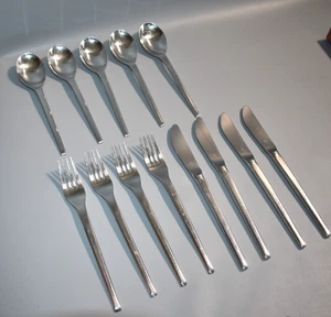 WMF Helsinki Besteck Cromargan 5 Löffel 4 Gabeln 4 Messer Fach #F5 - Picture 1 of 3