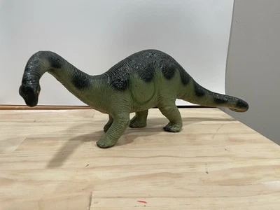 "Figura de dinosaurio Safari Limited 1988 Apatosaurus 16"" de largo más de 2 libras" Foto 1 de 4