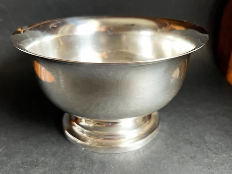 Sterling Silver Mexican Juvento Lopez Reyes JLR Mid Century Bowl  407.58 gram Cover