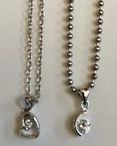 Collares (18") y (16") tono plateado/piedra transparente con caja de regalo - Imagen 1 de 2