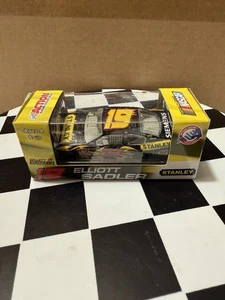 RARE* Elliott Sadler #19 Stanley 2009 COT 1/64 Nascar Diecast - Picture 1 of 4