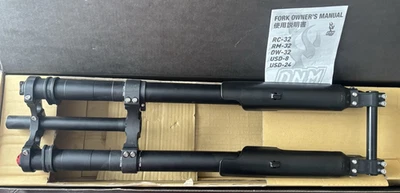 DNM USD-8 Suspension Fork 28.5" x 6.5" Axel Width -- Black -- No Decals - Image 1 of 4