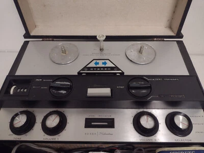 Grabadora de cinta estéreo de tubo a carrete vintage Sears plateado - Usada Foto 1 de 4