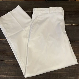 NIKE GOLF Dri-Fit Stretch Flat Front White Golf Pants Sz 35x30 - Picture 1 of 10