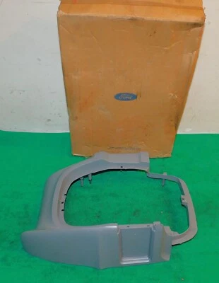 Ford Custom Galaxie 500 XL LTD 1968 convertible nuevo de lote LH cuarto trasero extensión del panel Foto 1 de 4