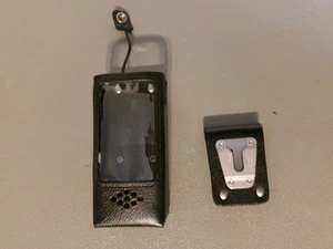 NUEVO-RADIOSHACK PRO-106/651 - Estuche rígido de cuero con lazo giratorio para cinturón. - Imagen 1 de 3