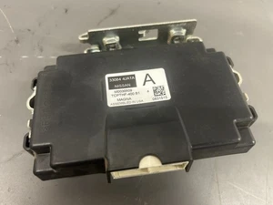 MÓDULO DE CONTROL CAJA TRANSFERENCIA MANUAL NISSAN NAVARA NP300 2016 2.3 DCI 330844JA1A - Imagen 1 de 3