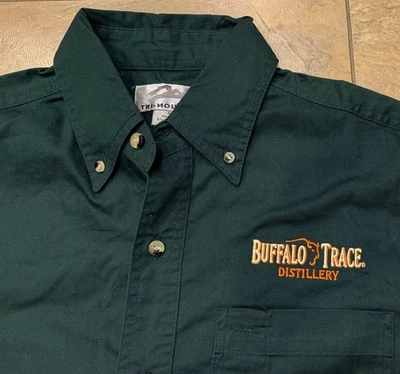 Camisa Buffalo Trace Distillery verde manga larga botones para hombre pequeña bordada Foto 1 de 4