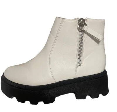 Forever 21 Combat Boots Lug Chunky Sole White Women’s Size 8. LSHE177 - Image 1 of 4