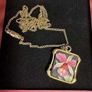 1960s Orchid Design Pendant Necklace Boho Hippie Retro Styl - Picture 1 of 4
