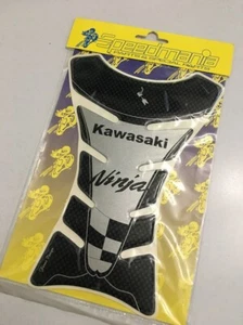 ADESIVO SPEEDMANIA PARASERBATOIO PROTEZIONE SERBATOIO 3D KAWASAKI NINJA - CARBON - Imagen 1 de 1