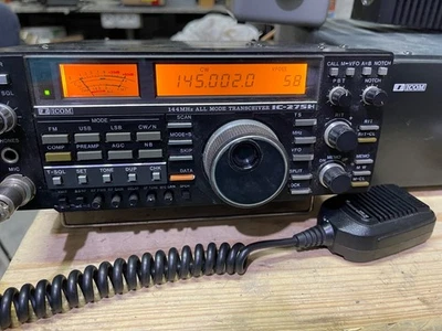 ICOM IC-275H Transceptor 100W. 144Mhz - Immagine 1 di 4
