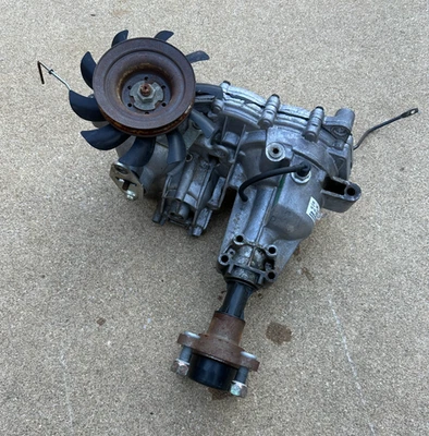 Toro TimeCutter SS5000 eje derecho engranaje hidráulico ZC-AUBB-3DRA-2PPX Foto 1 de 4