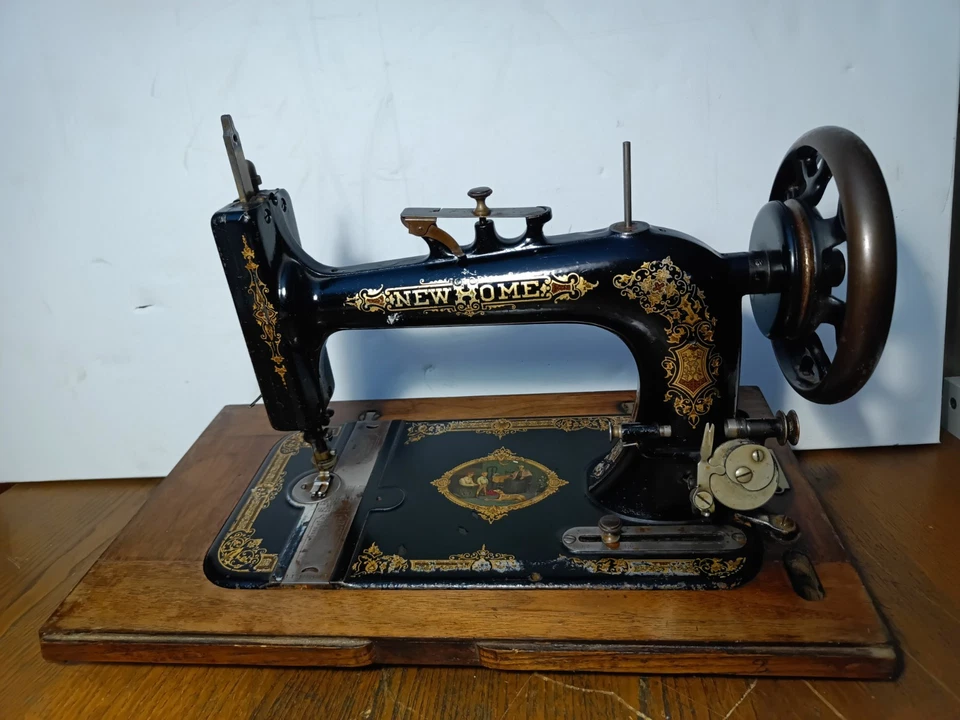 Vintage Hand Crank Sewing Machine Manual New Home Head Only UNTESTED  - Image 1 of 4