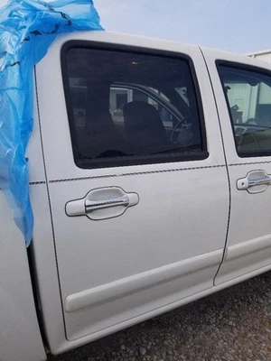 09 2009 GMC CANYON SLE DOOR REAR RIGHT PASSENGER WHITE CREW CAB  Foto 1 de 4