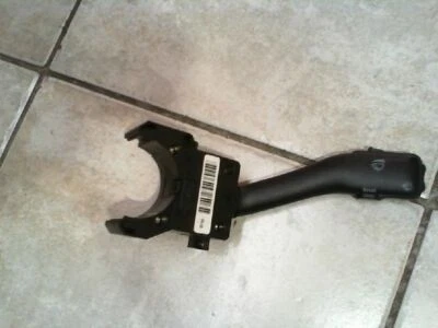 Scheibenwischerschalter VW Passat 2.3 V5 3 B 4B0953503G - Bild 1 von 3