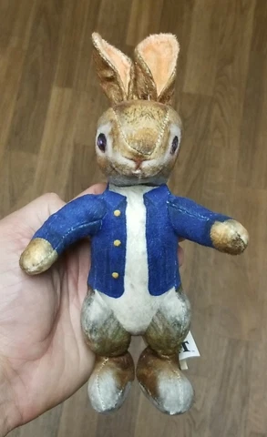 SMALL PETER RABBIT Official Movie Merch 2019 PLUSH Cover