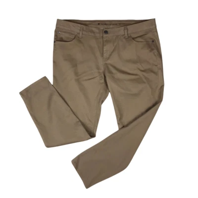 CELEBRITY PINK Beige Soft Skinny Pants NEW Size 17 Short - Image 1 of 4