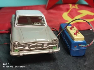 VINTAGE TOY CAR SHANGHAI SEDAN 471 ME 746 CHINA 60'S TOY BATT. OPERATED REMOTE - Picture 1 of 23