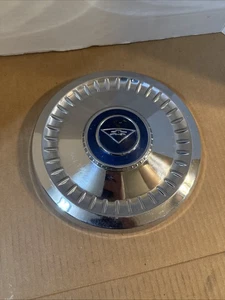 (1) 1962 63 64 Chevrolet Corvair & Chevy 2 hubcap for 13" wheels - Picture 1 of 14