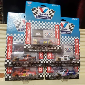 ACTION 1993 1/64 #46 UNSER, 24 GORDON, 25 SCRADER, 6 MARTIN, + 16 DALLENBACH - Picture 1 of 7