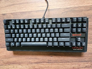 RedDragon K522-KR NEW Gaming Computer Keyboard Rainbow Colors - Picture 1 of 2