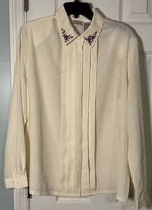 Koret elfenbeinfarbene Bluse mit Knopfleiste, geblümter bestickter Kragen, Schulterpolster, Größe 16 - Bild 1 von 6