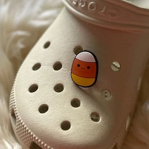 Croc Jibbitz | Squishmallows Kanone der Zuckermais Halloween Charm | süßes Geschenk - Bild 1 von 3