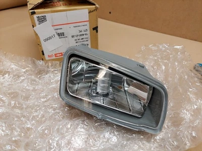 Ford C-Max Front Right Side Fog Light Fog Lamp 475590341 2007-2010 Genuine NEW - Image 1 of 4