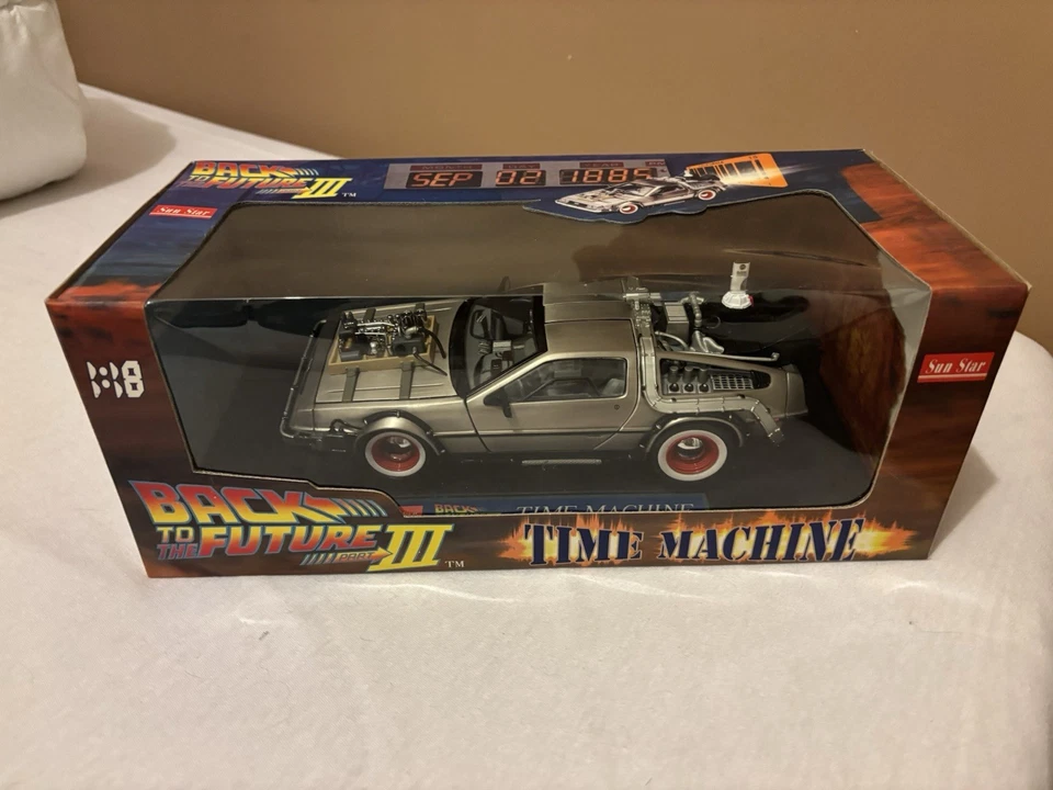 Delorean 1/18 Retour Vers Le Futur 3 Sun Star Neuf Jamais Ouverte - Photo 1/2