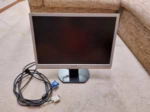 MONITOR LCD 19" PHILIPS BRILLIANCE 19OSW - Foto 1 di 4