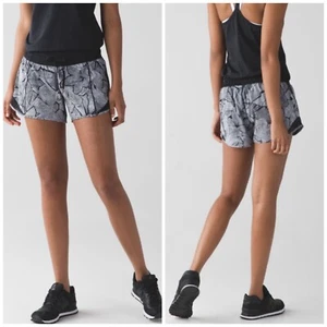 Lululemon Hotty Hot Corto (Largo) Dottie Tribe Blanco Negro/Negro Talla 8 - Imagen 1 de 9