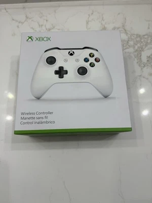 Microsoft Xbox One Wireless Bluetooth Controller Gamepad White Model 1708 NEW - Image 1 of 4