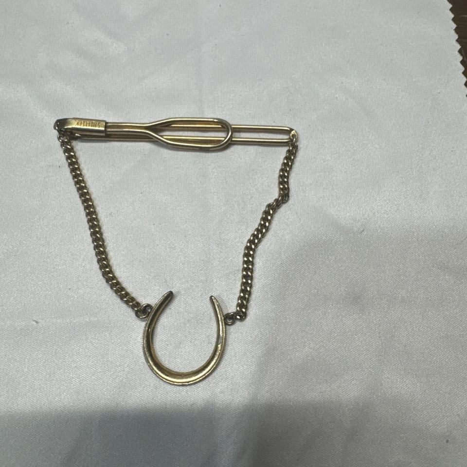 Clip de barra de corbata de herradura tono dorado Swank vintage con cadena accesorio para hombre Foto 1 de 1