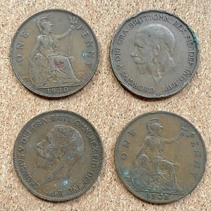 Lot Of 4 - Uk Large Pennies ~ 1930, 1935 / Great Britain World Coins Circulated - Picture 1 of 3