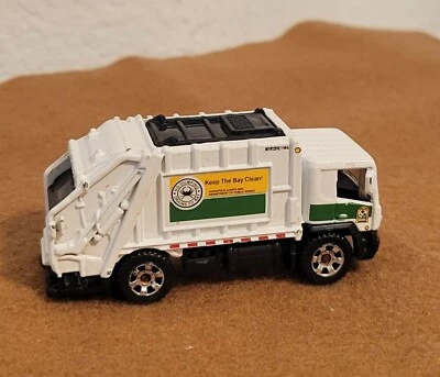 Match Box City Action 2008 Garbage Truck Annapolis MD MB742 1:64 Loose  - Image 1 of 4