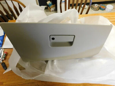 NUEVO FORD TAURUS 2010 2011 2012 GUANTERA MONTAJE AG1Z-5406024-AD Foto 1 de 4