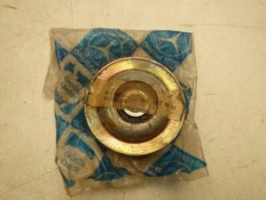 NOS Riemenscheibe Mercedes W124 W201 190E 1021400086 M102 200E 230E - Picture 1 of 2